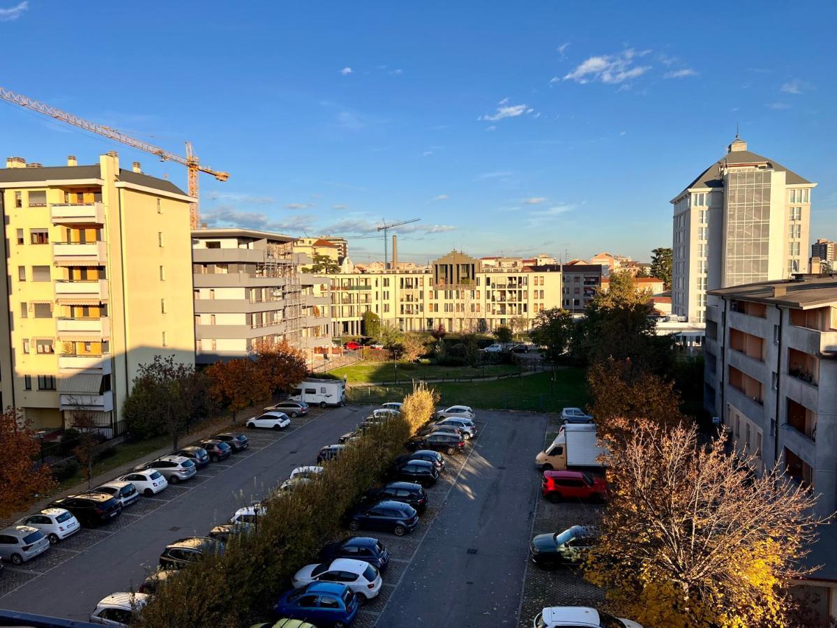 Cotton Flower} Attico 15 Minuti Da Malpensa Mxp بوستو أرسيزيو المظهر الخارجي الصورة
